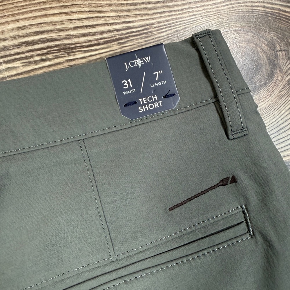 J.Crew Mens Size 31 Tech Short Grey Green 7" Inseam Water Resistant UPF 50+ New - Picture 9 of 9